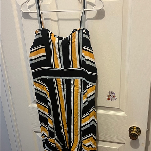 Striped Black and Yellow Dress - Picture 5 of 6